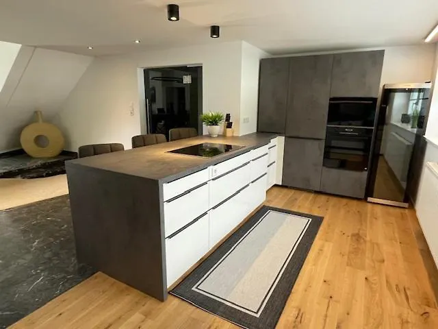 58 * Целль-ам-Зеє